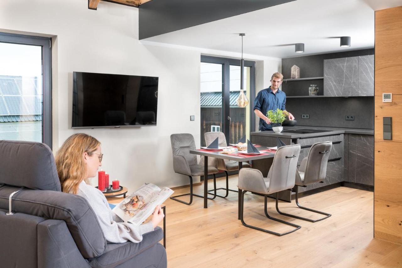 Chalet-Ferienwohnung Giebeltraum, 115 Qm, Wellness/Fitness/Sauna - Bergroedelhof Feilitzsch Bagian luar foto