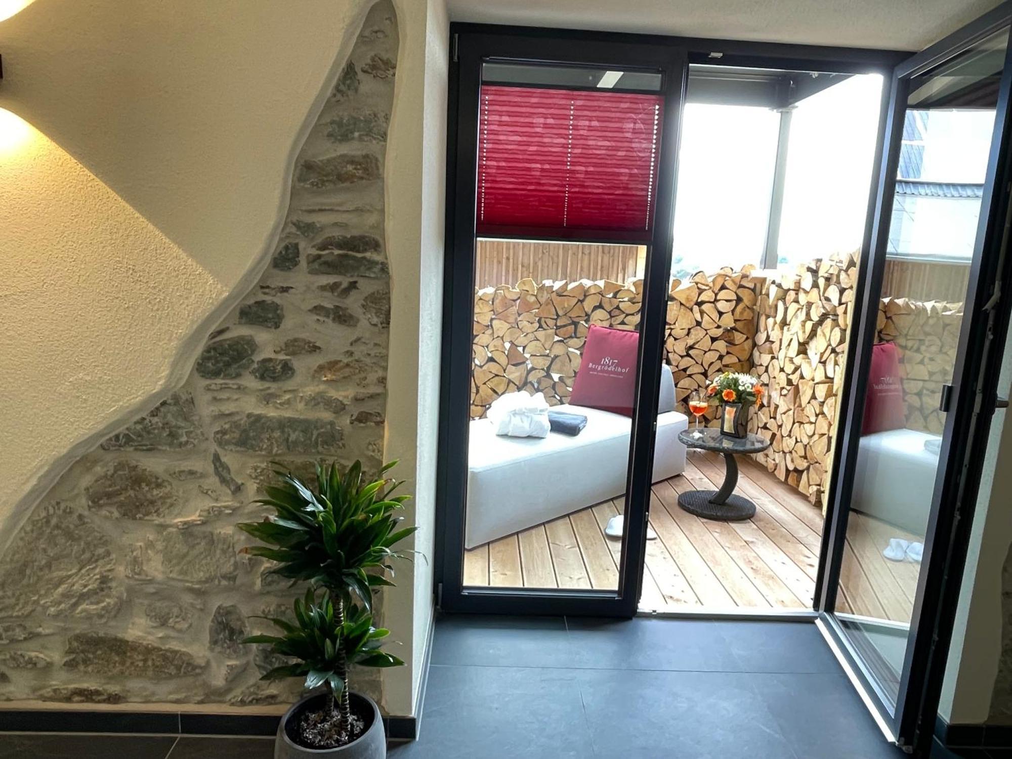 Chalet-Ferienwohnung Giebeltraum, 115 Qm, Wellness/Fitness/Sauna - Bergroedelhof Feilitzsch Bagian luar foto